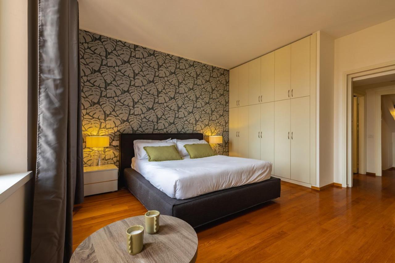 Three-Bedroom Apartment View Penthouse